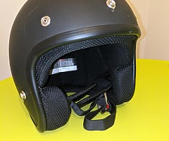 Jacket and helmets - Image 4/5