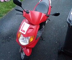 50cc moped - Image 2/2