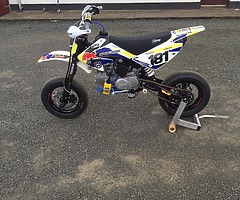 Stomp 140 supermoto