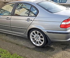 318i