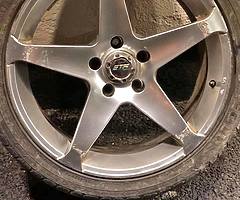 18” STR Alloys 225\40ZR18