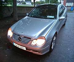 2004 Mercedes-Benz C-Class