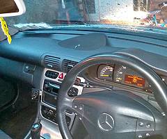 2004 Mercedes-Benz C-Class - Image 7/7