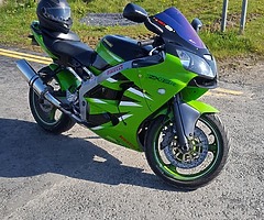 Kawasaki Ninja ZX6R