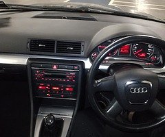 Audi A4 - Image 7/13