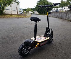 EVO Powerboard 60 KPH 2000 watt Mega scooter @ muckandfun - Image 5/9