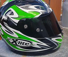 Motorcycle helmet