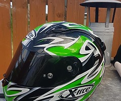 Motorcycle helmet