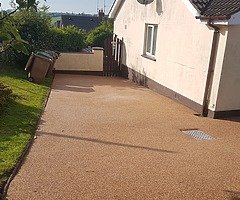 Beautiful resin bound Driveways