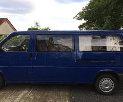 2003 Volkswagen Caravelle - Image 4/6