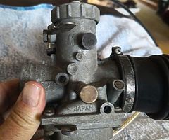 Mikuni Twin Carbs 26mm