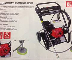 Petrol power washer,