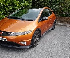 Honda Civic Type S GT - Image 1/2