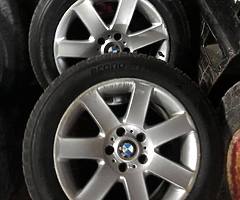 2008 Vauxhall Vivaro 17” alloys plus standard wheels