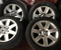 2008 Vauxhall Vivaro 17” alloys plus standard wheels