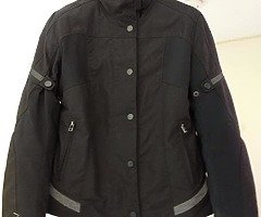 Dainese ladies Jacket Size 40 - Image 3/3