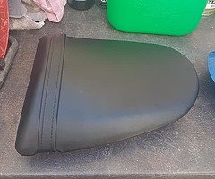 Rear pillion seat