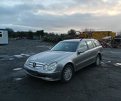 Breaking 2005 Mercedes E320 CDI Estate