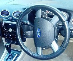 Focus 20ltre ghia auto triptonic all leather. English car