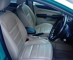 Focus 20ltre ghia auto triptonic all leather. English car - Image 4/9