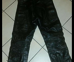 Akito leather biker pants