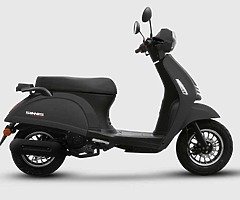 New model bikes and scooters arriving this week - Image 6/10