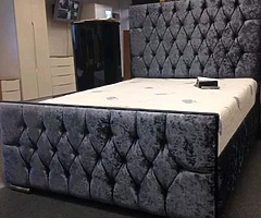 Luxury Cushed velvet Bed frame - Image 1/2