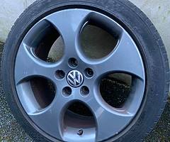 Gti wheels 17s - Image 4/4