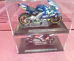 Model racing bikes