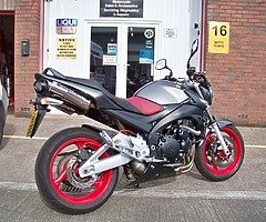 Hardly used Suzuki GSR600 K9 with only 4236 miles... - Image 3/9