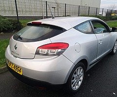 10 Mégane coupe 1.6 petrol ,