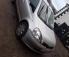 2003 1.0 toyota yaris nct till march great little car 650ono