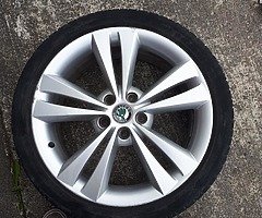 Skoda vrs 18 alloys