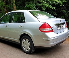 07 Nissan tiida 