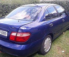 Nissan almera