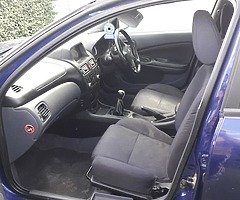 Nissan almera - Image 5/8