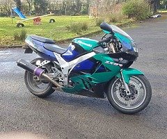 Kawasaki zx9r