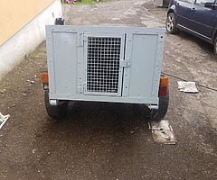 Dog trailer