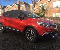 Renault Captur Signature 1.5Dci    Manual. Leather. Sat Nav. Heated seats. Electric folding mirrors - Image 9/10