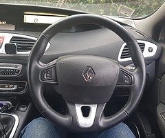 Renault grand scenic automatic