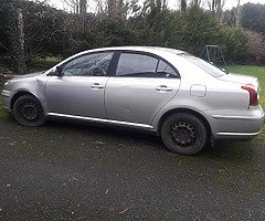 2007 Toyota Avensis saloon