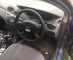 02 ford Focus 1.4 sunroof model