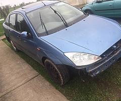 02 ford Focus 1.4 sunroof model