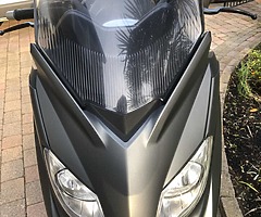 2014 yamaha xmax 250 low milage - Image 6/10