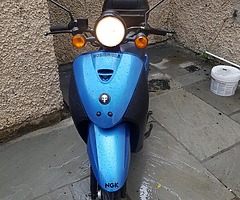 Moped 141 - Image 3/6