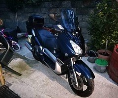 yamaha xmax 125cc