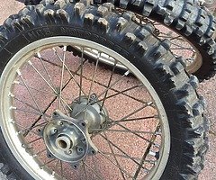 Honda CRF 250 10-13 rims & tyres