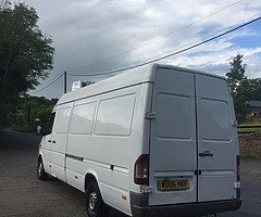 2006 Mercedes-Benz Sprinter - Image 7/10