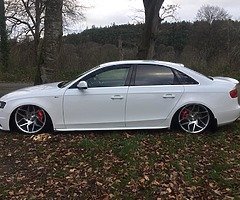 Bagged 2010 Audi A4 S - Line - Image 4/11