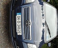 2004 Toyota Avensis